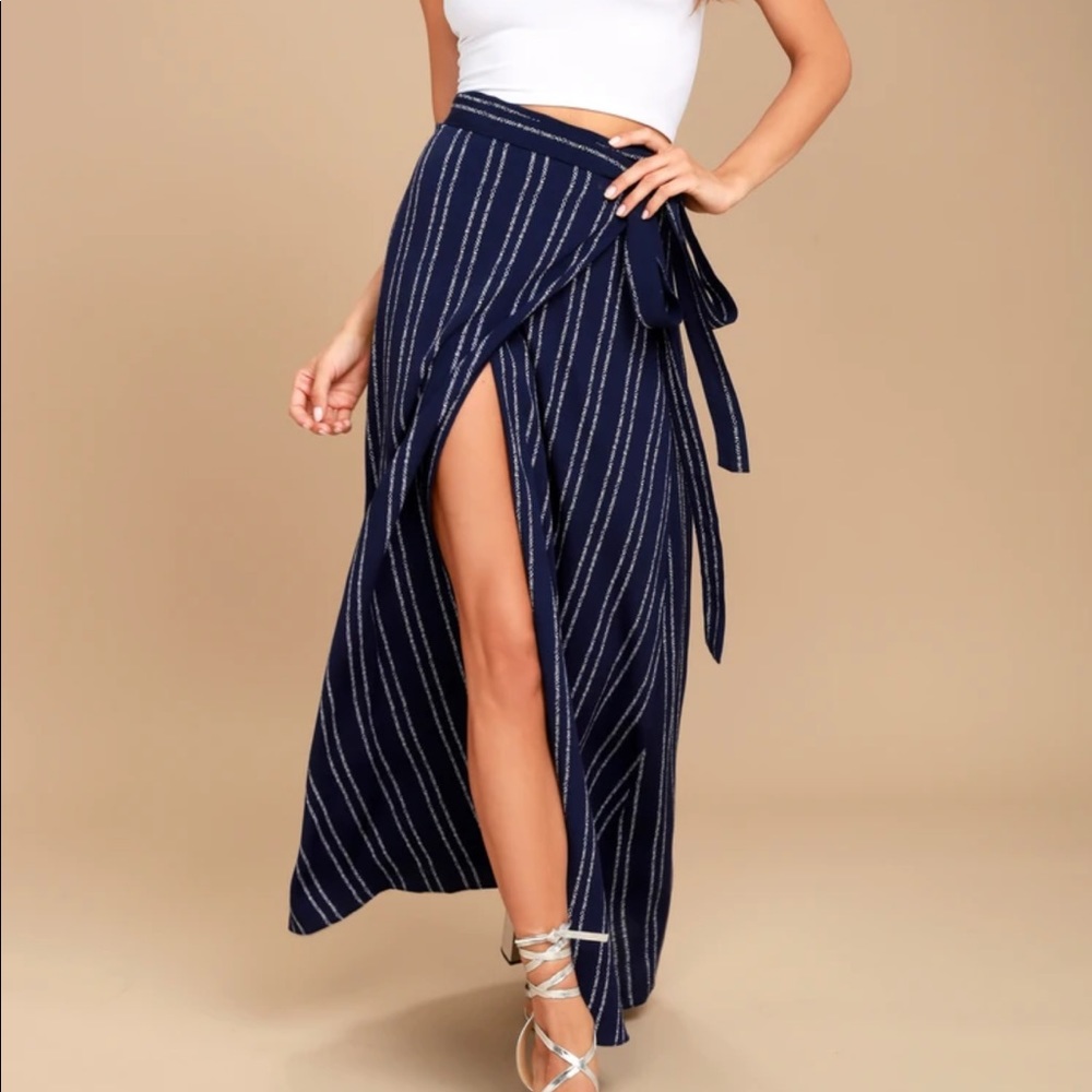Lulus Whole Wide World Printed Wrap Maxi Skirt—M